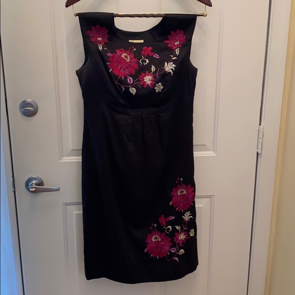 Woman’s Monsoon Size 12 Black Flower Dress!